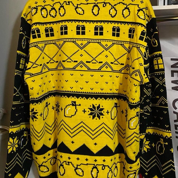 "RARE* Mikes Hard Lemonade Christmas Sweater - Picture 2 of 4